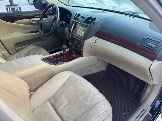 Чорний Лексус ЛС, об'ємом двигуна 4.6 л та пробігом 157 тис. км за 7950 $, фото 14 на Automoto.ua