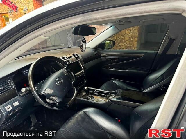 Чорний Лексус ЛС, об'ємом двигуна 4.6 л та пробігом 270 тис. км за 8500 $, фото 5 на Automoto.ua