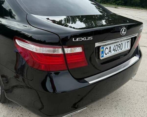 Черный Лексус ЛС, объемом двигателя 4.6 л и пробегом 257 тыс. км за 15000 $, фото 7 на Automoto.ua