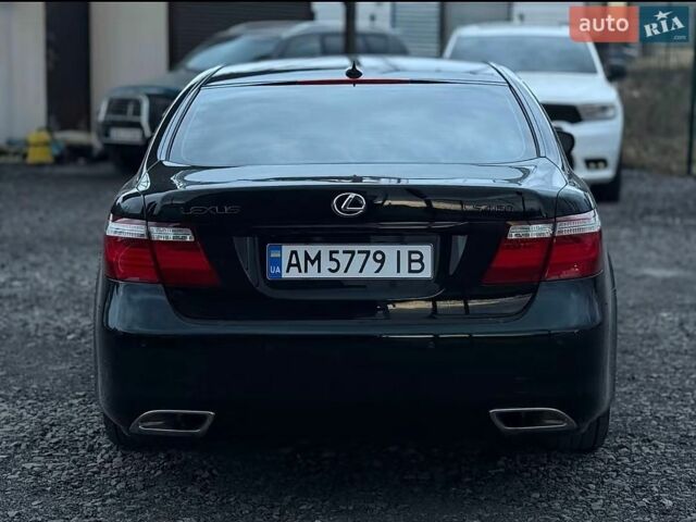 Черный Лексус ЛС, объемом двигателя 4.61 л и пробегом 375 тыс. км за 9100 $, фото 6 на Automoto.ua