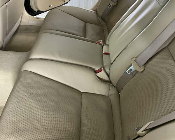 Черный Лексус ЛС, объемом двигателя 4.6 л и пробегом 270 тыс. км за 12500 $, фото 10 на Automoto.ua