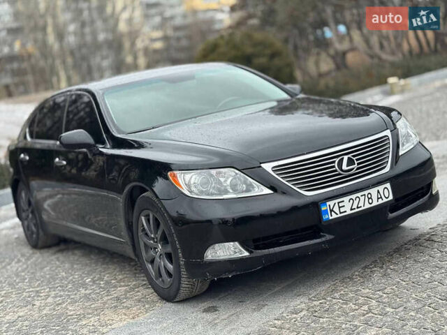 Чорний Лексус ЛС, об'ємом двигуна 0 л та пробігом 272 тис. км за 8500 $, фото 1 на Automoto.ua