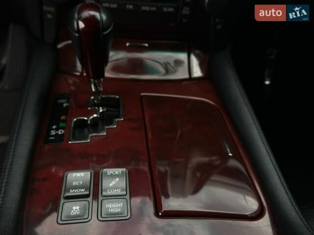Черный Лексус ЛС, объемом двигателя 4.61 л и пробегом 277 тыс. км за 10999 $, фото 25 на Automoto.ua