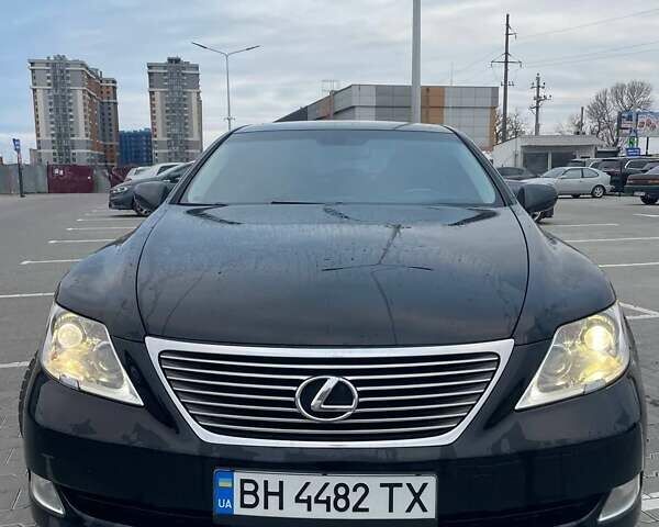 Чорний Лексус ЛС, об'ємом двигуна 4.61 л та пробігом 218 тис. км за 10800 $, фото 4 на Automoto.ua