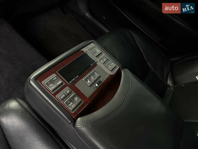 Черный Лексус ЛС, объемом двигателя 4.6 л и пробегом 175 тыс. км за 9900 $, фото 64 на Automoto.ua