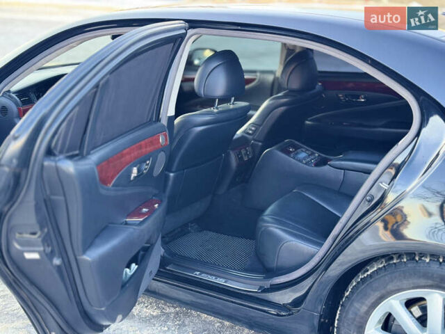 Черный Лексус ЛС, объемом двигателя 4.97 л и пробегом 223 тыс. км за 8700 $, фото 29 на Automoto.ua