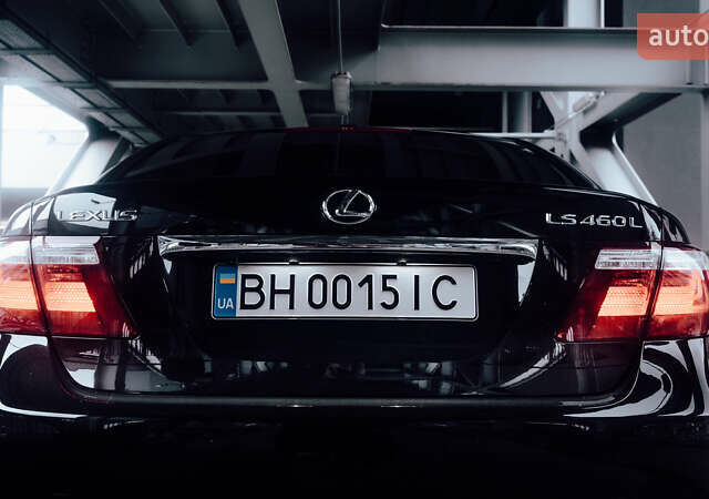 Черный Лексус ЛС, объемом двигателя 4.61 л и пробегом 190 тыс. км за 13500 $, фото 5 на Automoto.ua