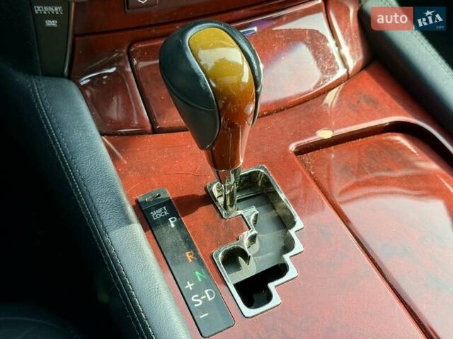 Черный Лексус ЛС, объемом двигателя 4.61 л и пробегом 238 тыс. км за 10500 $, фото 20 на Automoto.ua