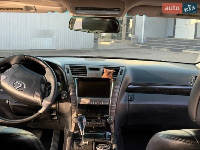 Черный Лексус ЛС, объемом двигателя 4.61 л и пробегом 373 тыс. км за 9300 $, фото 7 на Automoto.ua