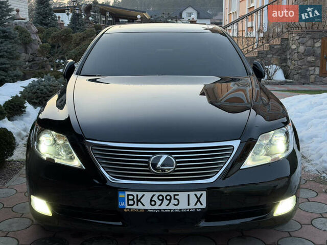 Черный Лексус ЛС, объемом двигателя 4.6 л и пробегом 236 тыс. км за 14999 $, фото 18 на Automoto.ua
