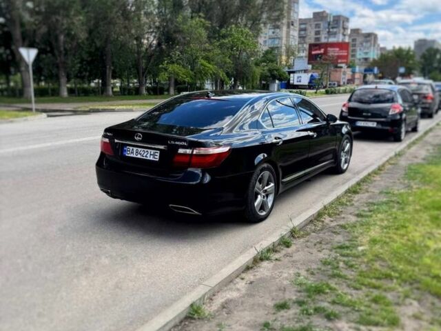 Черный Лексус ЛС, объемом двигателя 4.6 л и пробегом 310 тыс. км за 9000 $, фото 4 на Automoto.ua
