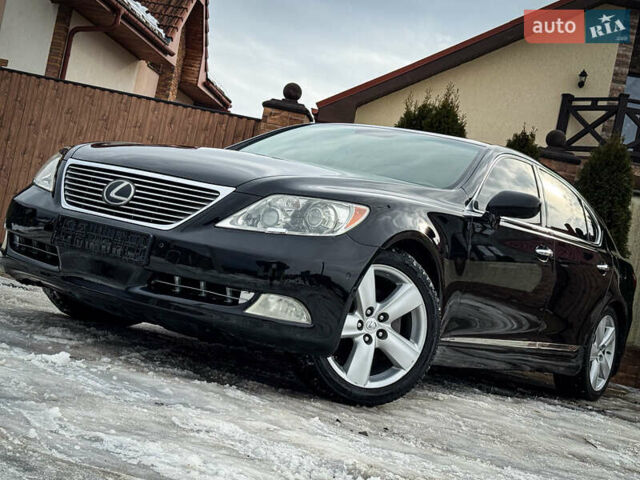 Черный Лексус ЛС, объемом двигателя 4.6 л и пробегом 175 тыс. км за 9900 $, фото 4 на Automoto.ua