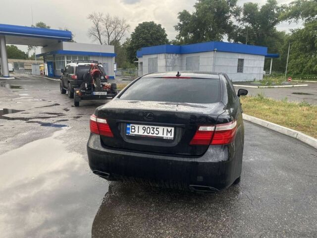 Чорний Лексус ЛС, об'ємом двигуна 4.6 л та пробігом 300 тис. км за 7999 $, фото 3 на Automoto.ua