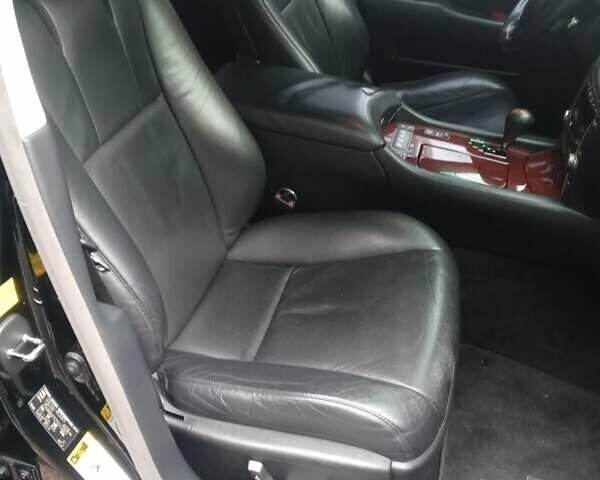 Чорний Лексус ЛС, об'ємом двигуна 4.6 л та пробігом 141 тис. км за 16000 $, фото 20 на Automoto.ua