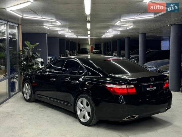 Черный Лексус ЛС, объемом двигателя 4.61 л и пробегом 220 тыс. км за 11500 $, фото 9 на Automoto.ua