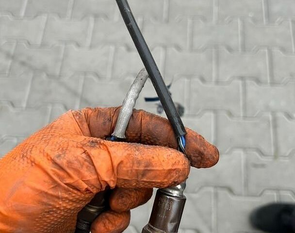 Черный Лексус ЛС, объемом двигателя 4.61 л и пробегом 390 тыс. км за 10500 $, фото 41 на Automoto.ua