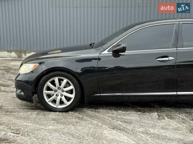 Чорний Лексус ЛС, об'ємом двигуна 4.6 л та пробігом 260 тис. км за 6999 $, фото 5 на Automoto.ua