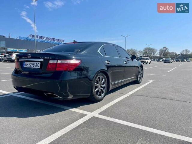 Черный Лексус ЛС, объемом двигателя 4.61 л и пробегом 271 тыс. км за 8000 $, фото 3 на Automoto.ua