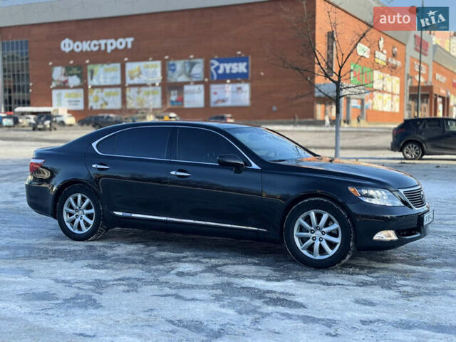 Черный Лексус ЛС, объемом двигателя 4.97 л и пробегом 223 тыс. км за 8700 $, фото 18 на Automoto.ua
