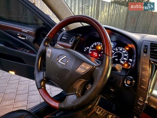 Лексус ЛС 2007 в Одессе на Automoto.ua Черный Лексус ЛС, объемом двигателя 4.61 л и пробегом 291 тыс. км за 6999 $, фото 50 на Automoto.ua