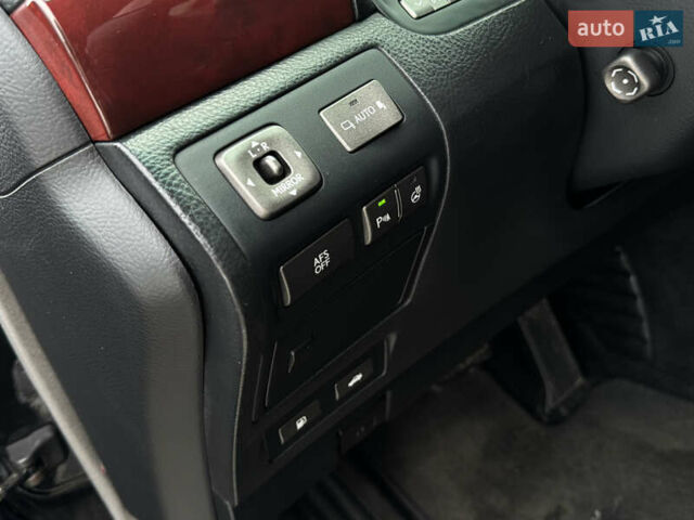 Черный Лексус ЛС, объемом двигателя 4.6 л и пробегом 175 тыс. км за 9900 $, фото 36 на Automoto.ua