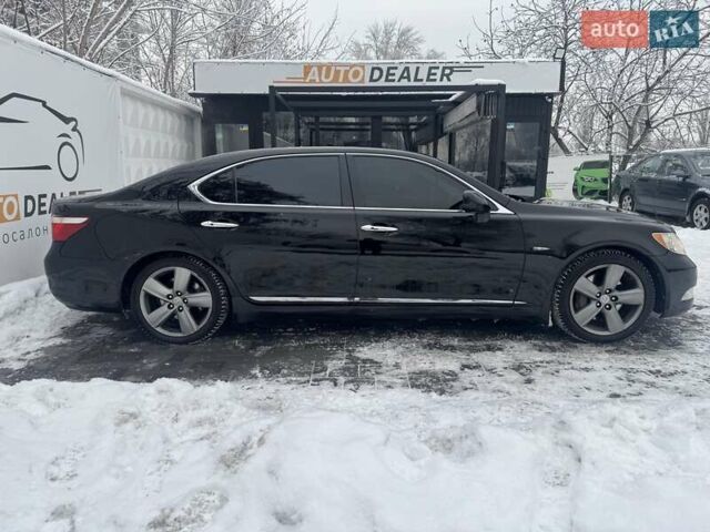 Черный Лексус ЛС, объемом двигателя 4.61 л и пробегом 232 тыс. км за 11900 $, фото 12 на Automoto.ua