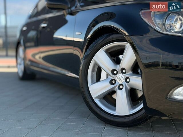Черный Лексус ЛС, объемом двигателя 4.61 л и пробегом 235 тыс. км за 10950 $, фото 4 на Automoto.ua