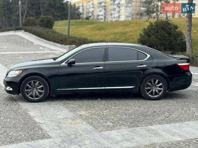 Чорний Лексус ЛС, об'ємом двигуна 4.61 л та пробігом 272 тис. км за 8900 $, фото 18 на Automoto.ua