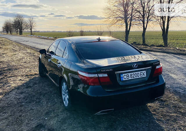 Чорний Лексус ЛС, об'ємом двигуна 4.61 л та пробігом 281 тис. км за 8100 $, фото 1 на Automoto.ua