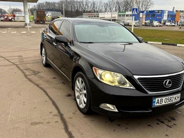 Черный Лексус ЛС, объемом двигателя 4.6 л и пробегом 187 тыс. км за 11800 $, фото 3 на Automoto.ua