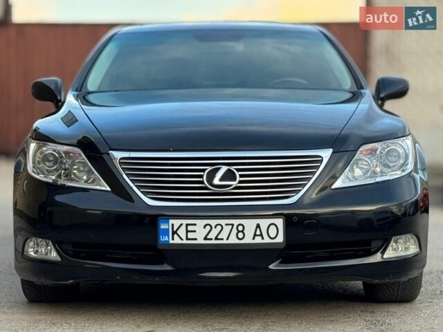 Чорний Лексус ЛС, об'ємом двигуна 4.61 л та пробігом 273 тис. км за 7950 $, фото 5 на Automoto.ua