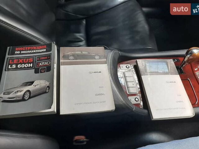 Черный Лексус ЛС, объемом двигателя 4.97 л и пробегом 222 тыс. км за 9900 $, фото 53 на Automoto.ua