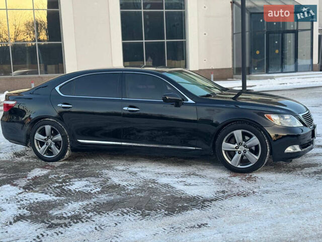 Черный Лексус ЛС, объемом двигателя 4.61 л и пробегом 182 тыс. км за 8900 $, фото 4 на Automoto.ua