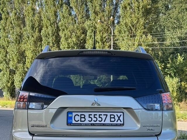 Чорний Лексус ЛС, об'ємом двигуна 4.61 л та пробігом 176 тис. км за 10500 $, фото 36 на Automoto.ua