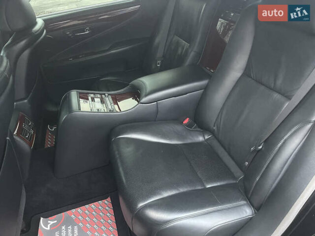 Черный Лексус ЛС, объемом двигателя 4.61 л и пробегом 235 тыс. км за 11999 $, фото 43 на Automoto.ua