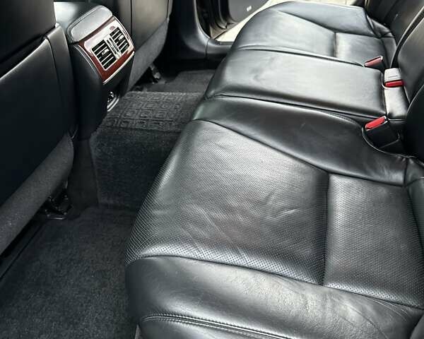 Черный Лексус ЛС, объемом двигателя 4.61 л и пробегом 229 тыс. км за 11500 $, фото 30 на Automoto.ua