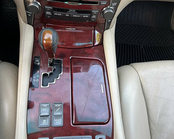 Чорний Лексус ЛС, об'ємом двигуна 4.61 л та пробігом 320 тис. км за 11500 $, фото 34 на Automoto.ua