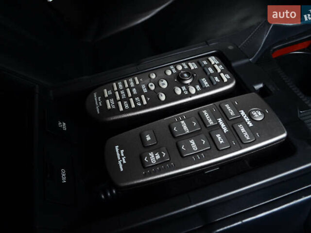 Черный Лексус ЛС, объемом двигателя 4.61 л и пробегом 275 тыс. км за 13900 $, фото 17 на Automoto.ua