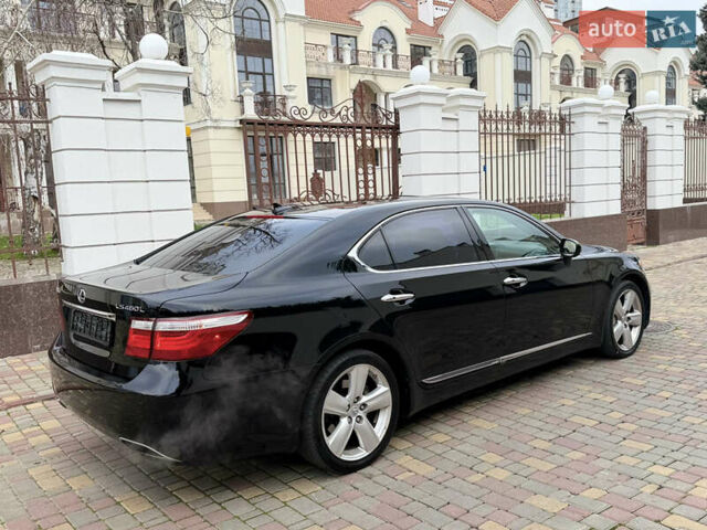Черный Лексус ЛС, объемом двигателя 4.61 л и пробегом 200 тыс. км за 10900 $, фото 8 на Automoto.ua