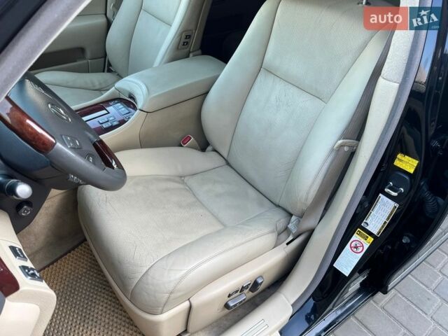 Черный Лексус ЛС, объемом двигателя 4.61 л и пробегом 262 тыс. км за 9500 $, фото 11 на Automoto.ua