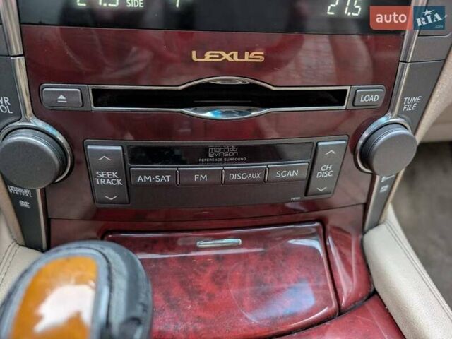 Чорний Лексус ЛС, об'ємом двигуна 4.61 л та пробігом 312 тис. км за 12000 $, фото 14 на Automoto.ua