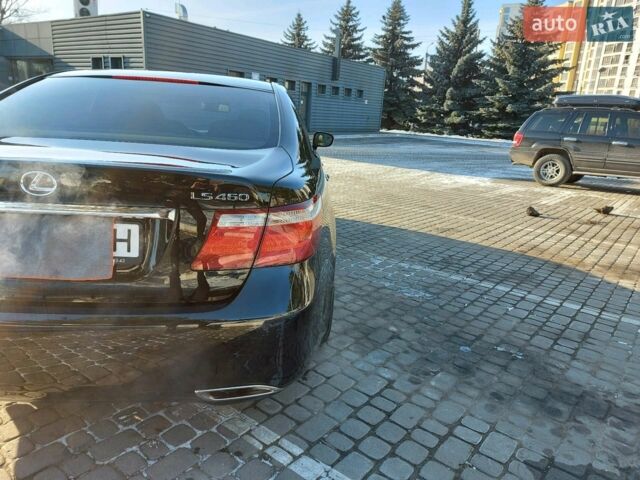 Черный Лексус ЛС, объемом двигателя 4.6 л и пробегом 160 тыс. км за 22499 $, фото 8 на Automoto.ua