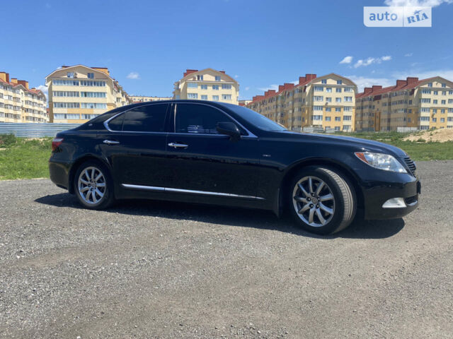 Черный Лексус ЛС, объемом двигателя 4.61 л и пробегом 223 тыс. км за 9800 $, фото 1 на Automoto.ua