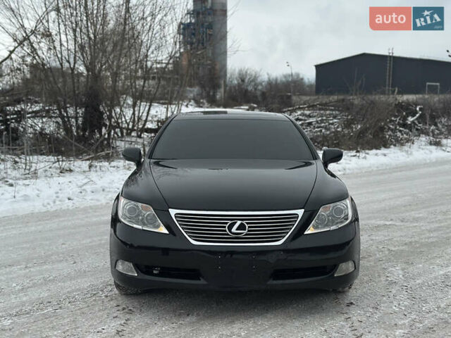 Чорний Лексус ЛС, об'ємом двигуна 4.61 л та пробігом 246 тис. км за 10100 $, фото 6 на Automoto.ua