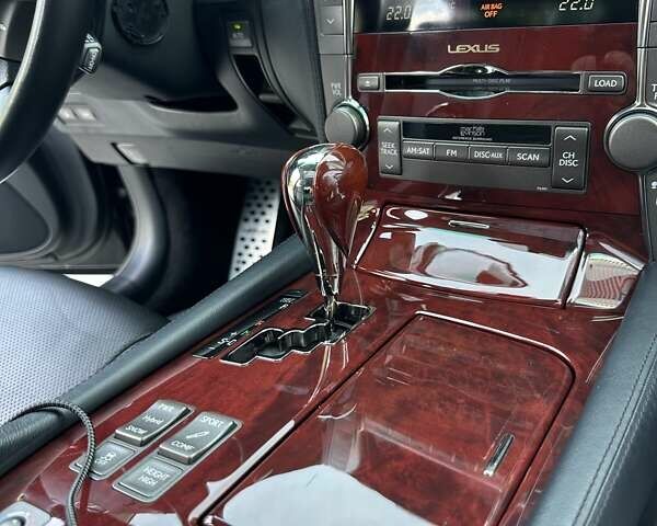 Черный Лексус ЛС, объемом двигателя 4.97 л и пробегом 58 тыс. км за 38400 $, фото 55 на Automoto.ua