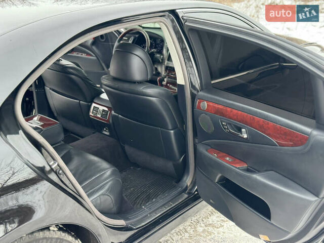 Чорний Лексус ЛС, об'ємом двигуна 4.61 л та пробігом 246 тис. км за 10100 $, фото 12 на Automoto.ua