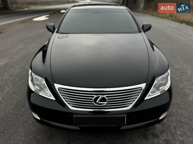 Черный Лексус ЛС, объемом двигателя 4.61 л и пробегом 308 тыс. км за 11999 $, фото 11 на Automoto.ua