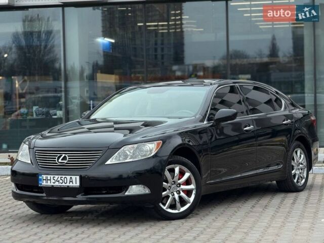 Черный Лексус ЛС, объемом двигателя 4.61 л и пробегом 188 тыс. км за 7900 $, фото 2 на Automoto.ua