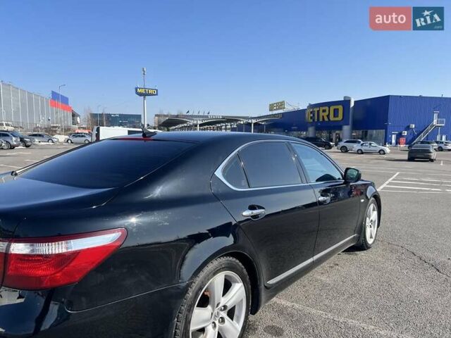 Чорний Лексус ЛС, об'ємом двигуна 4.61 л та пробігом 245 тис. км за 15400 $, фото 4 на Automoto.ua