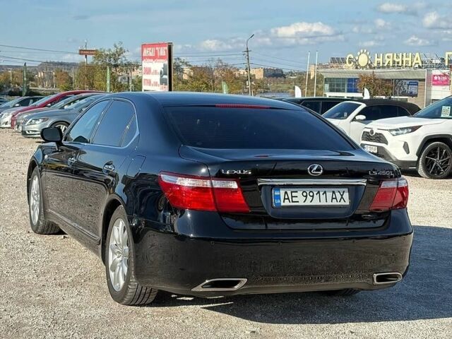 Черный Лексус ЛС, объемом двигателя 4.6 л и пробегом 8 тыс. км за 35900 $, фото 3 на Automoto.ua